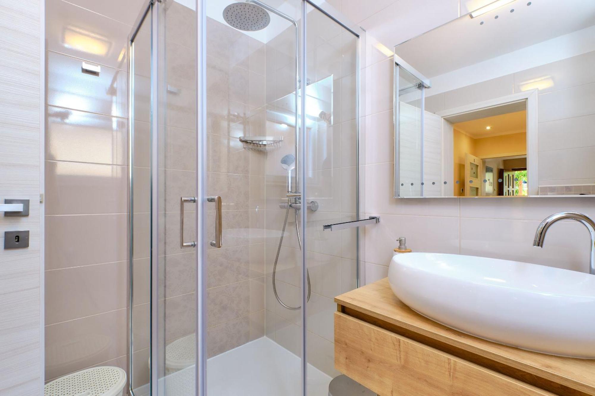 Apartments Enna マリ・ロシニュ エクステリア 写真